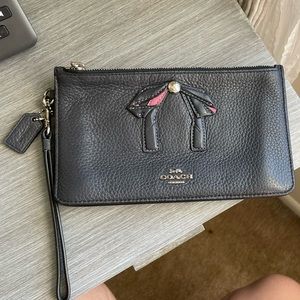 Coach wristlet wallet